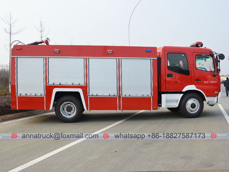 Dongfeng Kingrun Fire Extinguish Foam Truck-Left Side