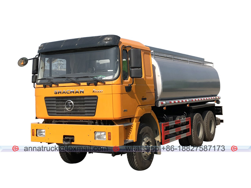 27,000 Liters Shacman Fuel Oil Tanker Truck
