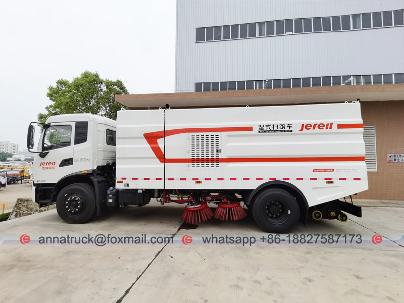 Dongfeng Road Sweeper