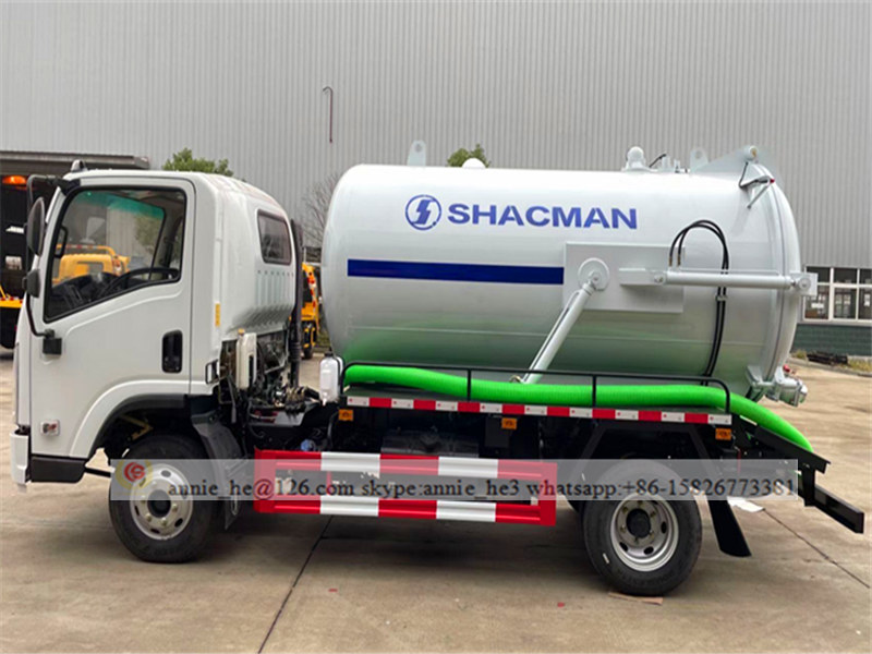 Shacman sewage suction truck picture