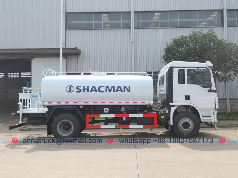 Shacman Water Tank Truck-2