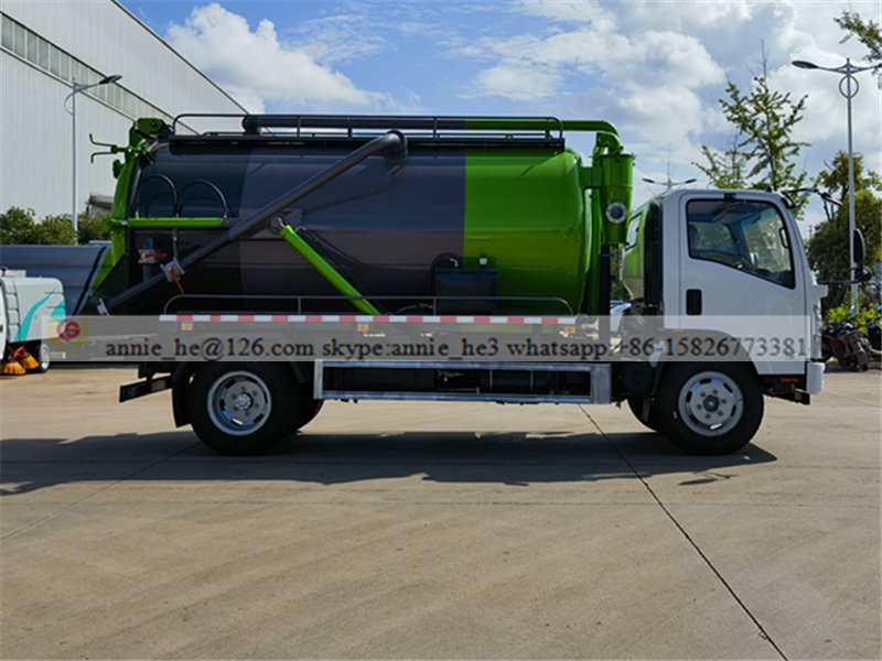 Isuzu vacuum truck