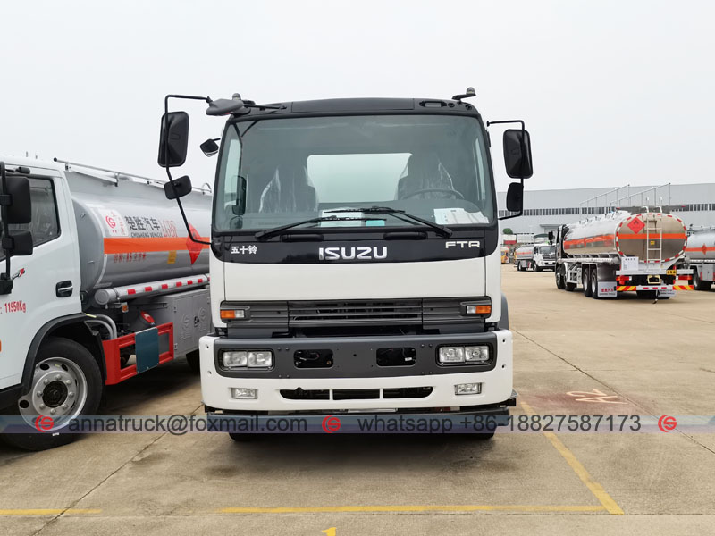 ISUZU FTR Fuel Truck