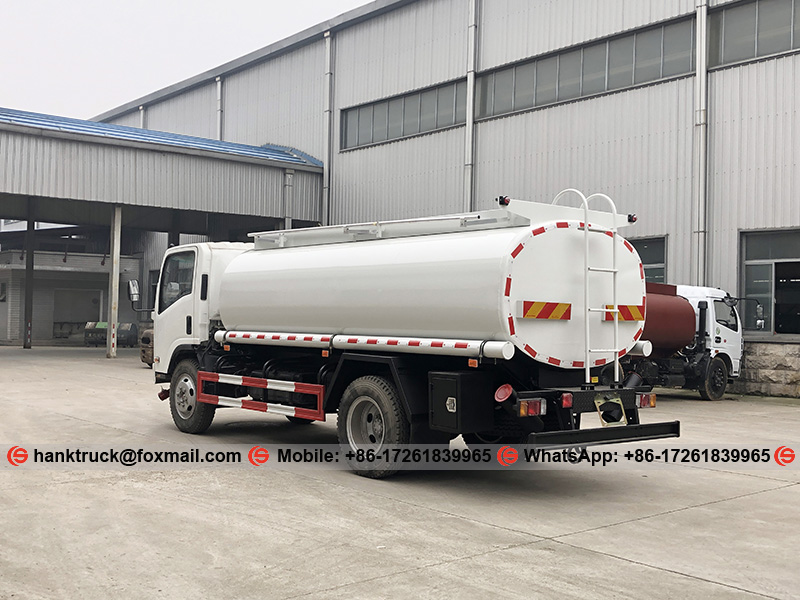 ISUZU Fuel Tank Truck