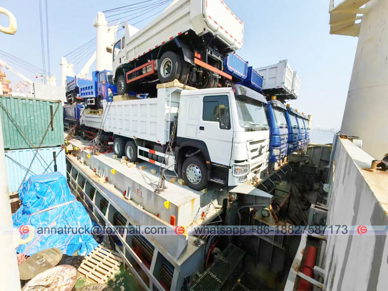 Heavy duty dump trucks