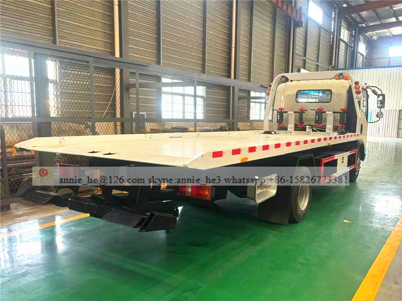 Howo wrecker truck