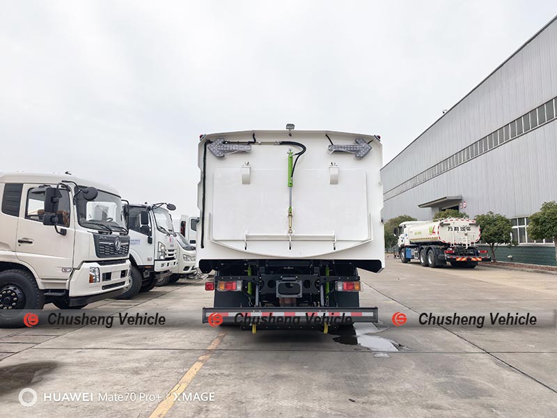 ISUZU FVR 12cbm Road Sweeping Truck