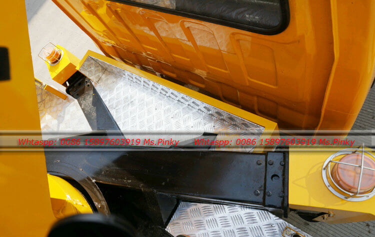 Isuzu Man Lifting Equipment