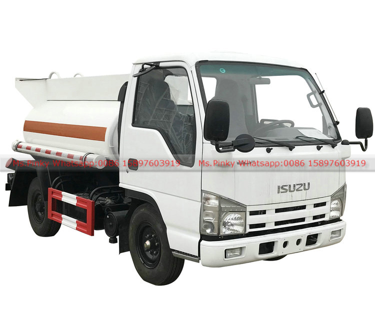 Mini ISUZU Diesel Fuel Tank Truck