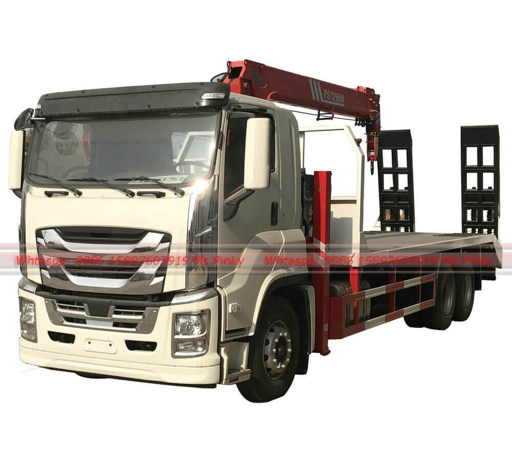 10Wheels ISUZU GIGA Flat transport vehicle with crane