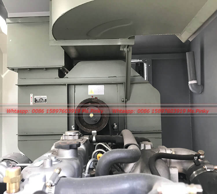 Auxiliary Engine for Cleaning and Sweeping Truck