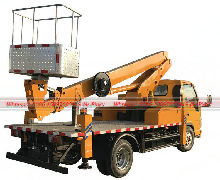6-Wheeler Overhead Working truck Isuzu