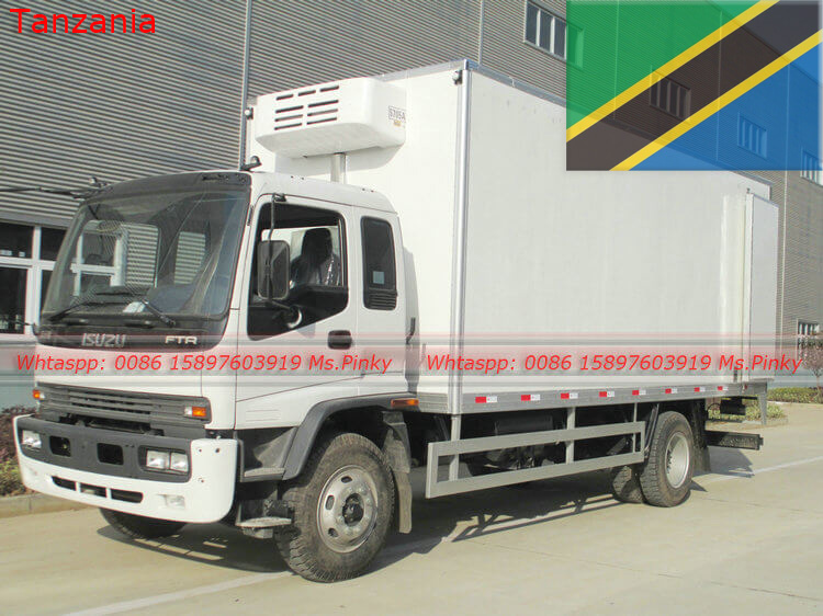 Tanzania ISUZU FTR Meat Hook Refrigerated Truck 6.5m Length Van Body Good Price for Sales