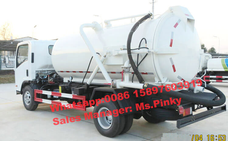 Vacuum Sewage Suction Truck