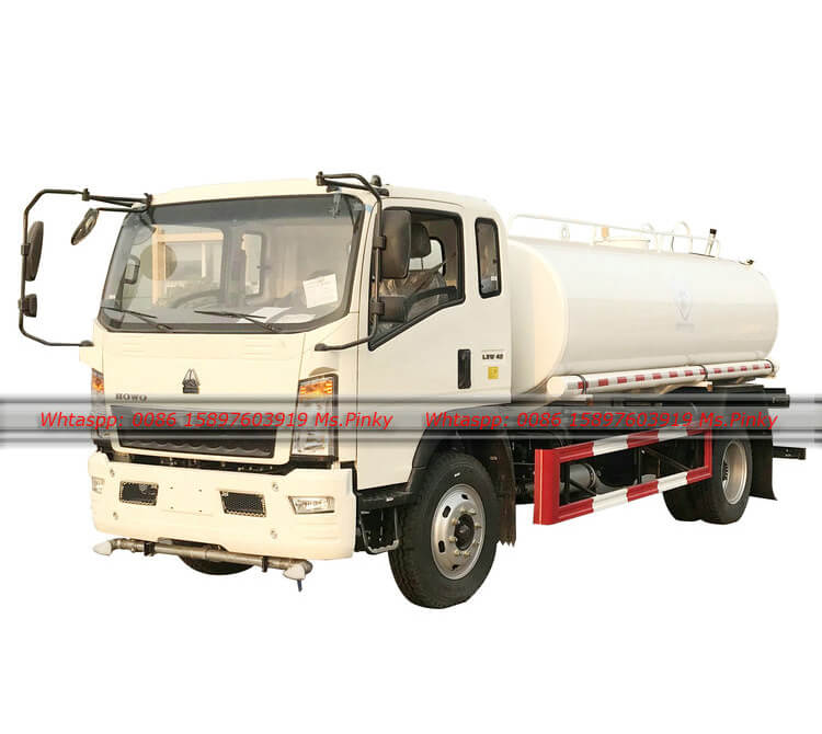 8Tons HOWO Water Spraying Truck