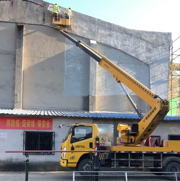 ISUZU Telescopic Aerial Platform Truck 