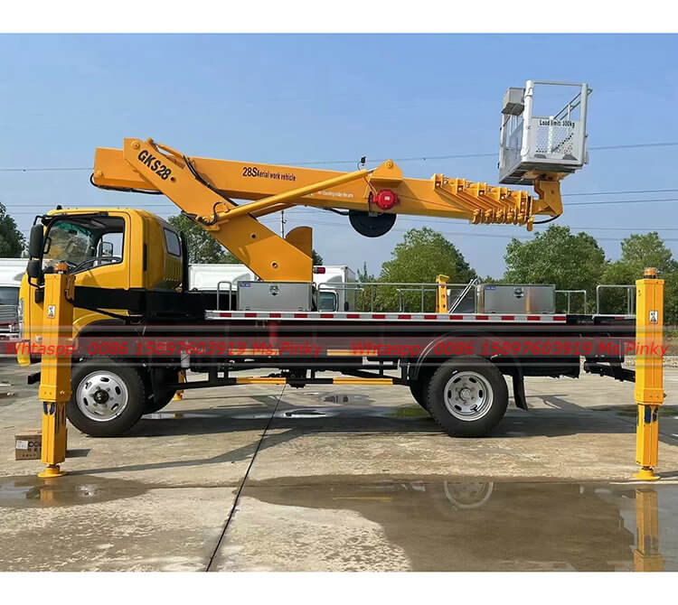 All Wheel Drive ISUZU ELF Man Lifter Stiff boom trucks