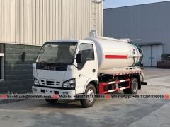 ISUZU ELF 4,000 Liters Sewage Suction Truck with Italy Jurop Pump
