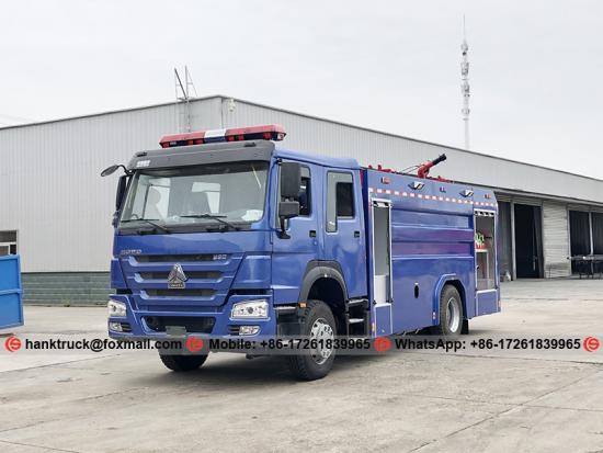 SINOTRUK HOWO 8,000 Liters Water Tank Fire Engine Truck