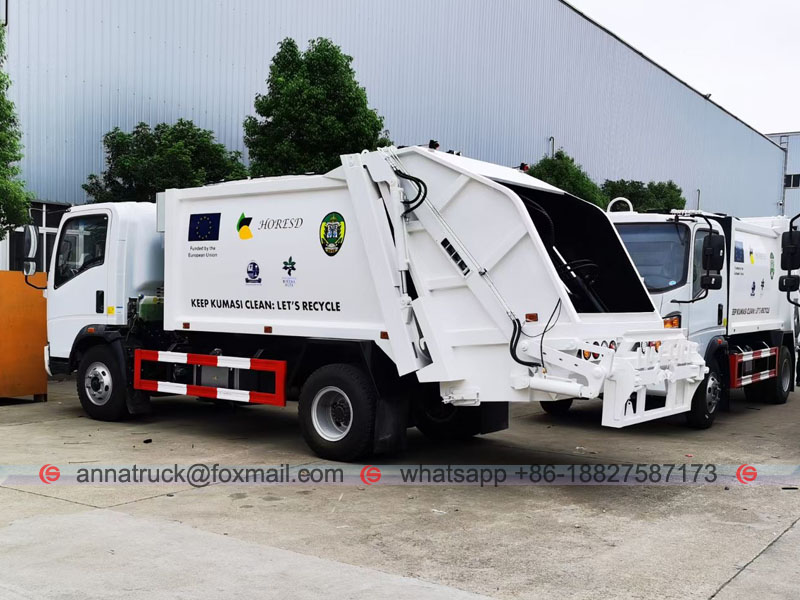 6cbm SINOTRUK HOWO RHD Garbage Truck For Sale