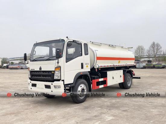RHD SINOTRUK HOWO 10,000 Liters Fuel Tank Truck for Africa