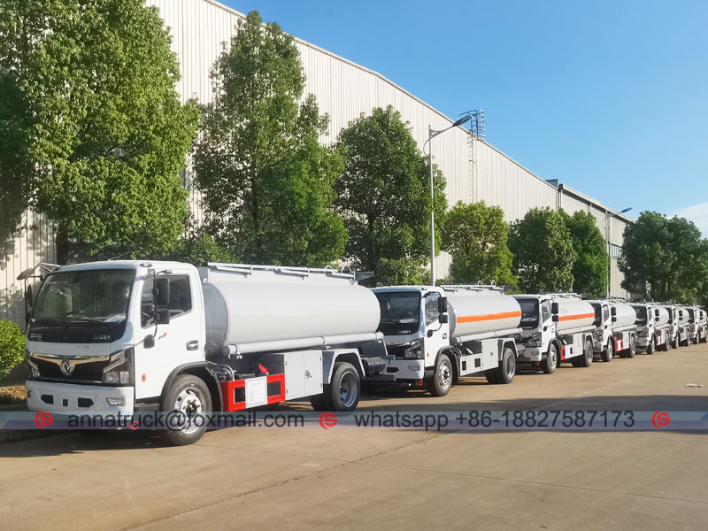 A batch of oil tank truck is ready to dispatch to Africa